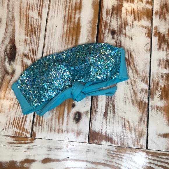 Victoria’s Secret Blue Sequined Bathing Suit Top S - Picture 2 of 9